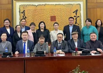 Эрхтэн, эд, эс шилжүүлэн суулгах тухай хуулийн төслийн ээлжит хэлэлцүүлэг зохион байгууллаа.