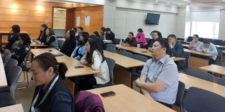 Нийгмийн Даатгалын Ерөнхий Газрын албан хаагчдад сургалт зохион байгууллаа.